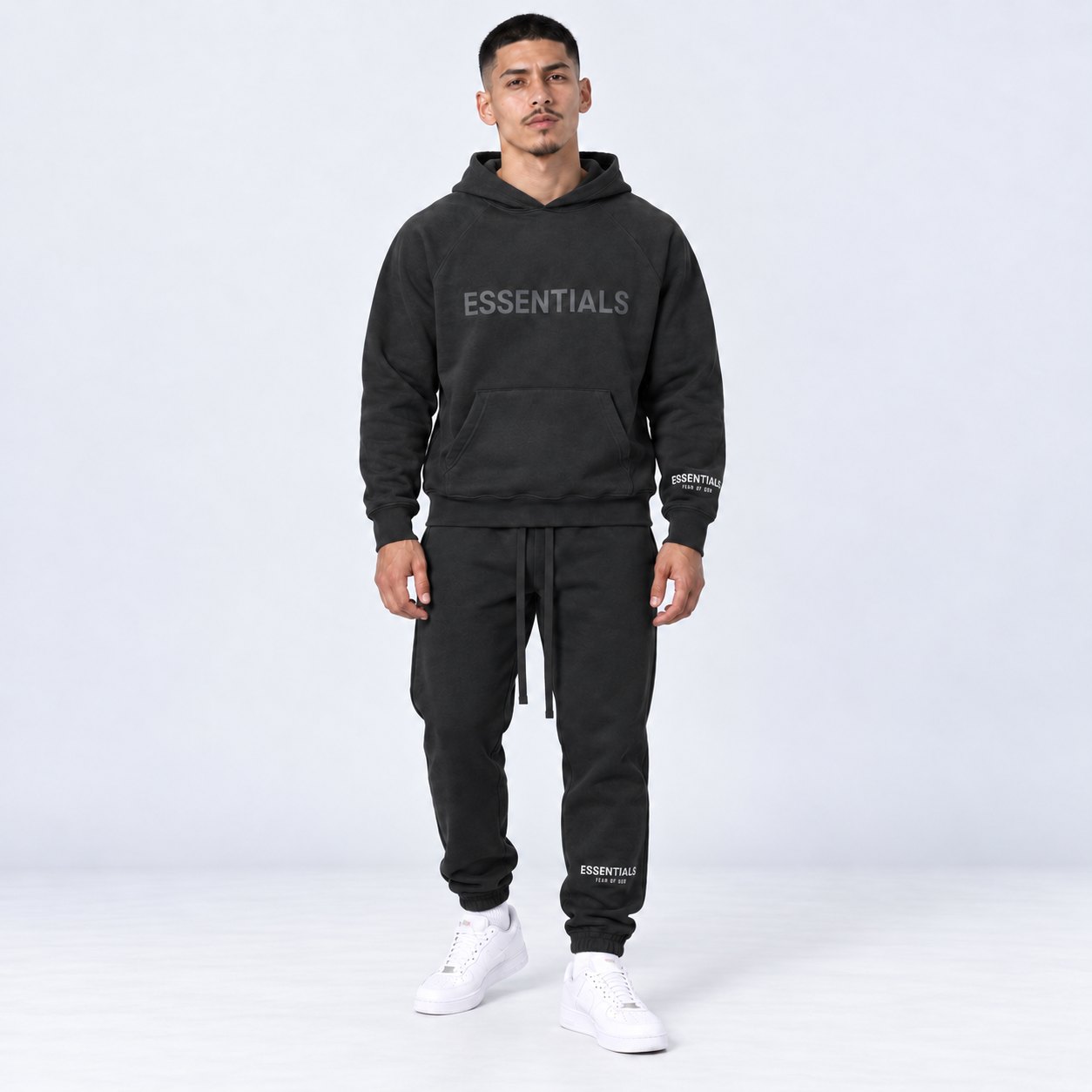 ESSENTIALS SS20 – BLACK – TRACKSUIT