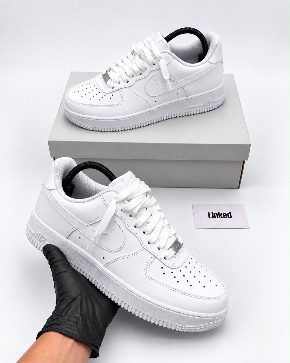 Nike Air Force 1 White