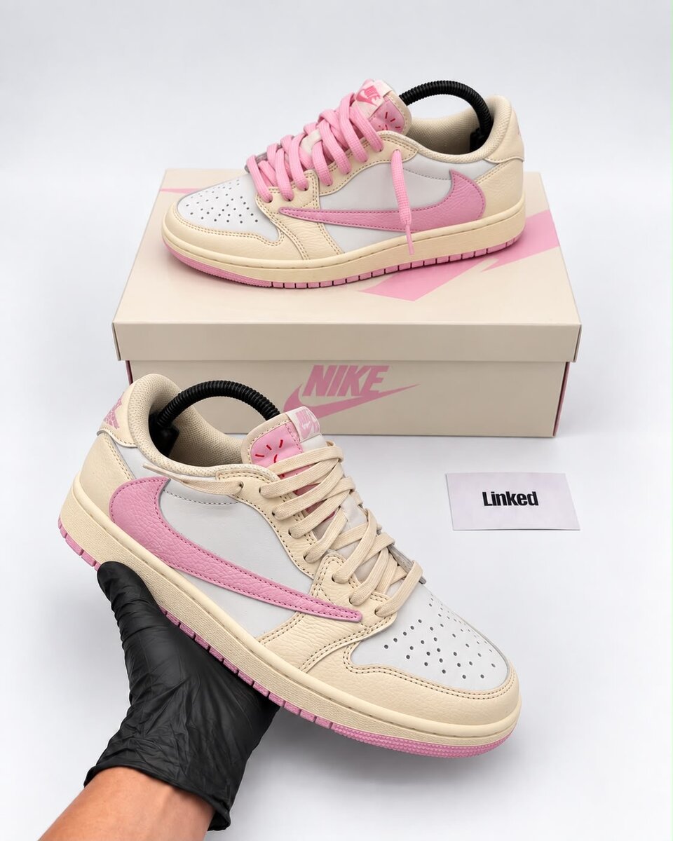Travis Scott Jordan 1 Low Shy Pink